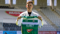 náprstek tw FxhooVUXsAIU0Gw